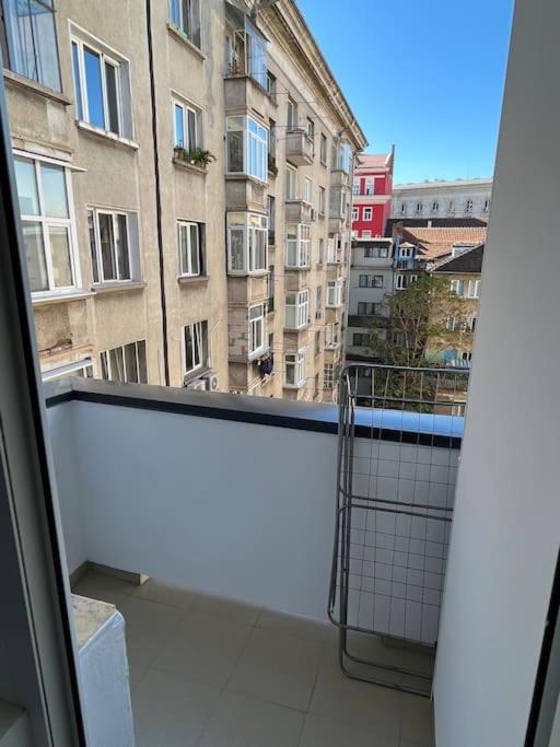 Cozy Flat Apartment โซเฟีย ภายนอก รูปภาพ