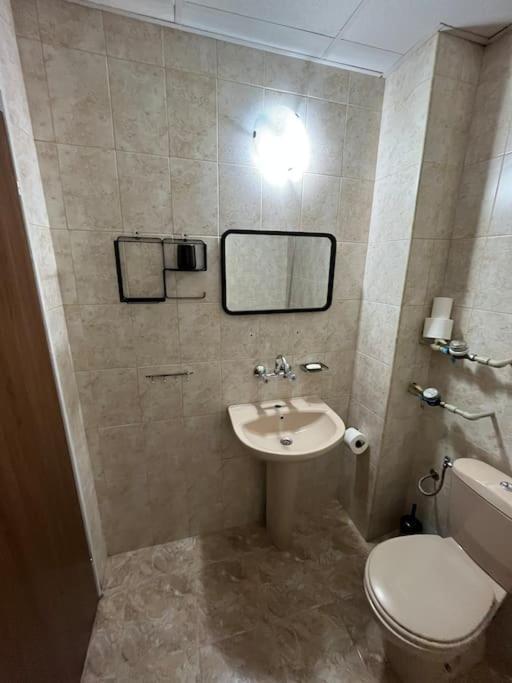 Cozy Flat Apartment โซเฟีย ภายนอก รูปภาพ